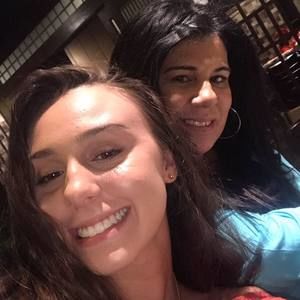 Meet your Posher, Felice